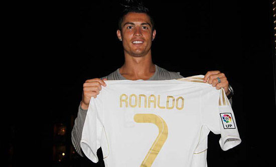 雷速西甲评选：双响+读秒绝杀，黄潜新星莫里罗当选第14轮MVP（雷速评西甲第14轮：黄潜小将莫里罗梅开二度+读秒绝杀，荣膺MVP）