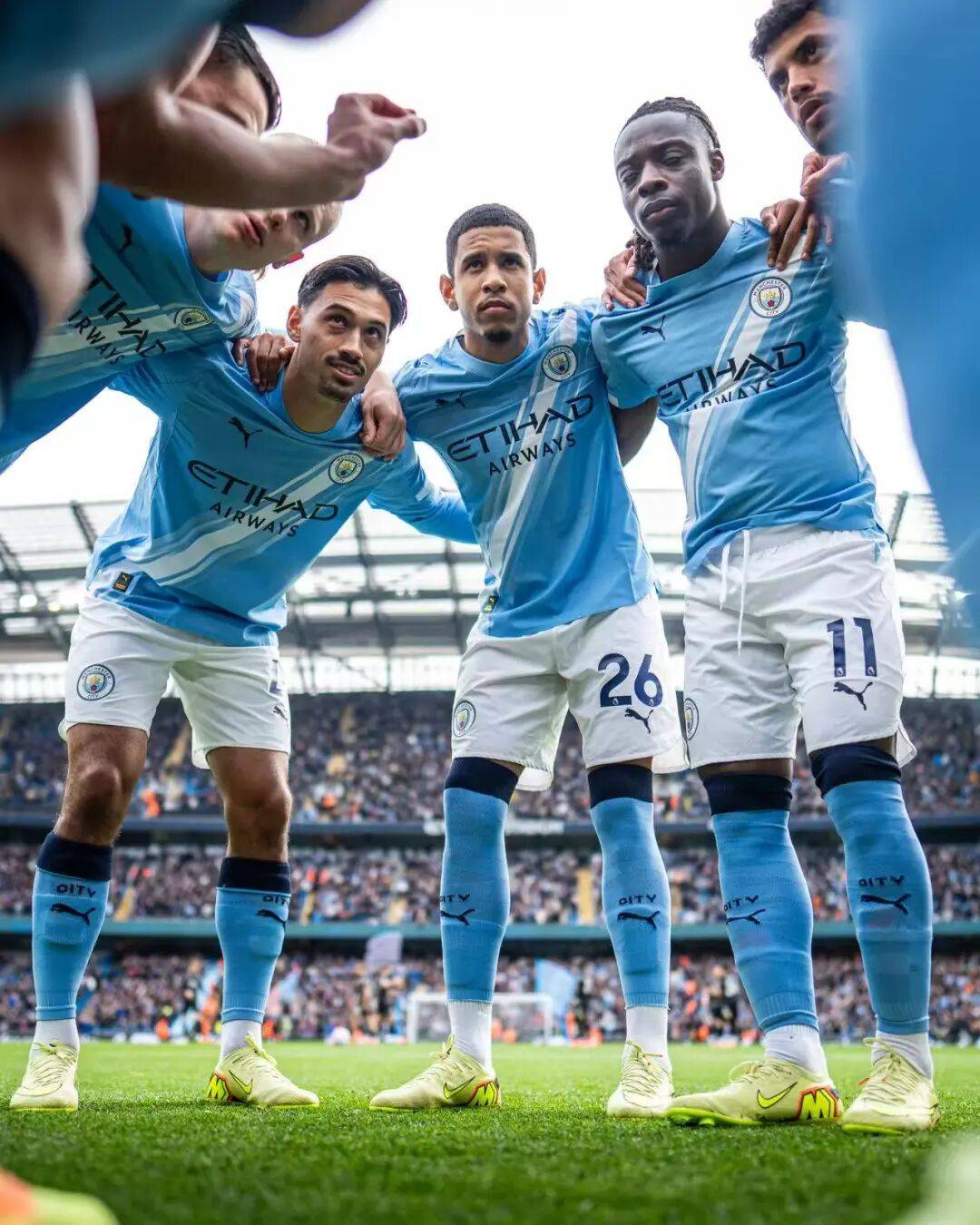 那不勒斯求购弗拉泰西：齐沃给足替补机会，他却难证明自己？（那不勒斯有意弗拉泰西：齐沃屡授替补时间，他仍未证明自己？）