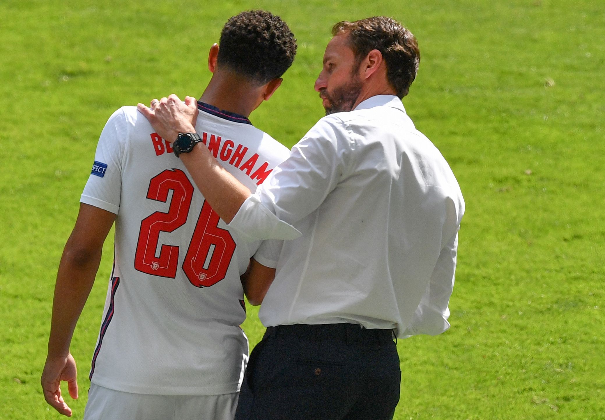 埃及主帅力挺暴怒发声的萨拉赫！向斯洛特传递明确信号