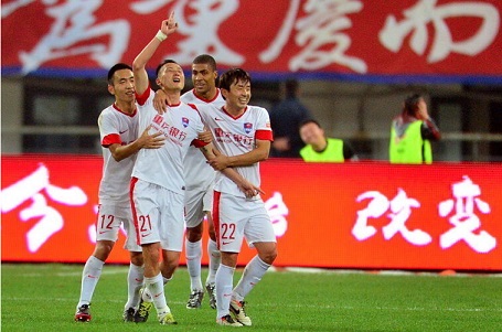 巴塞罗那理发师：欧洲杯期间，费尔明专门打电话让我给他理发（巴萨理发师曝料：欧洲杯期间，费尔明主动来电预约理发）