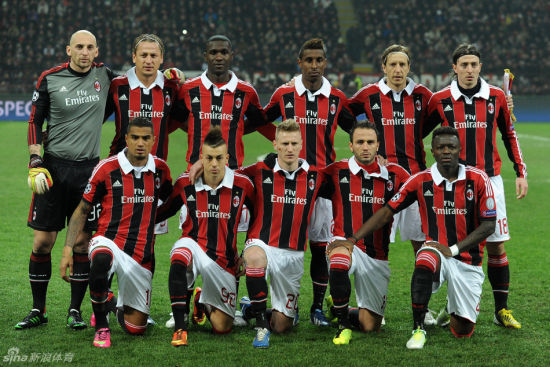 为中国赢尊重！日本球迷赛后向成都蓉城鼓掌：大赞成都值得尊重（日本球迷赛后为成都蓉城鼓掌：中国赢得尊重，成都值得敬佩）