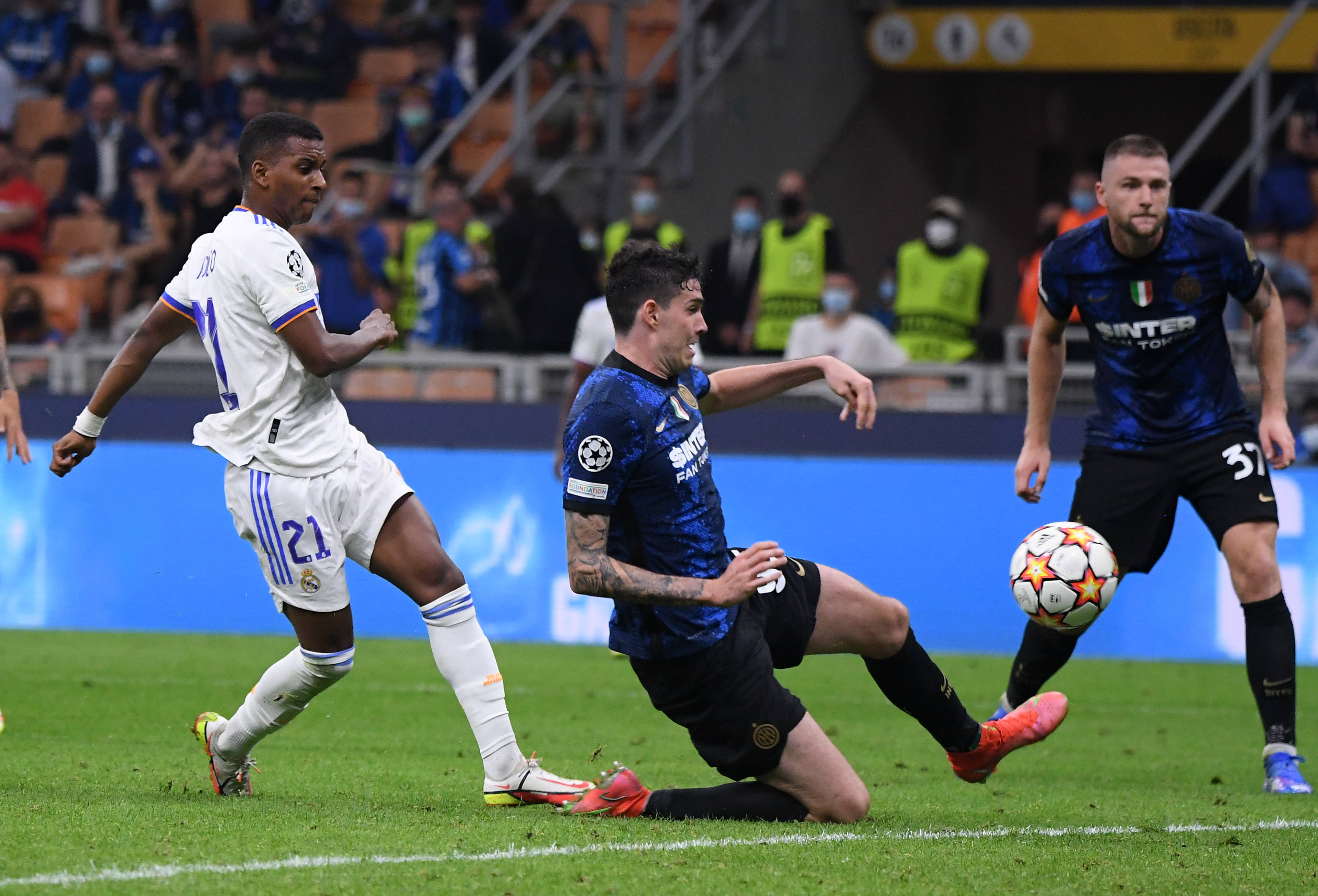 NBA执行副总裁：考虑未来赛季在多个城市承办NBA杯（NBA执行副总裁：正研究未来赛季在多城承办NBA杯）