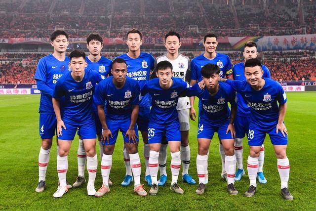 切尔西逆转大戏点燃斯坦福桥（斯坦福桥沸腾：切尔西上演惊天逆转）