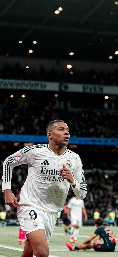 你们别管，我的流量队自有踢法