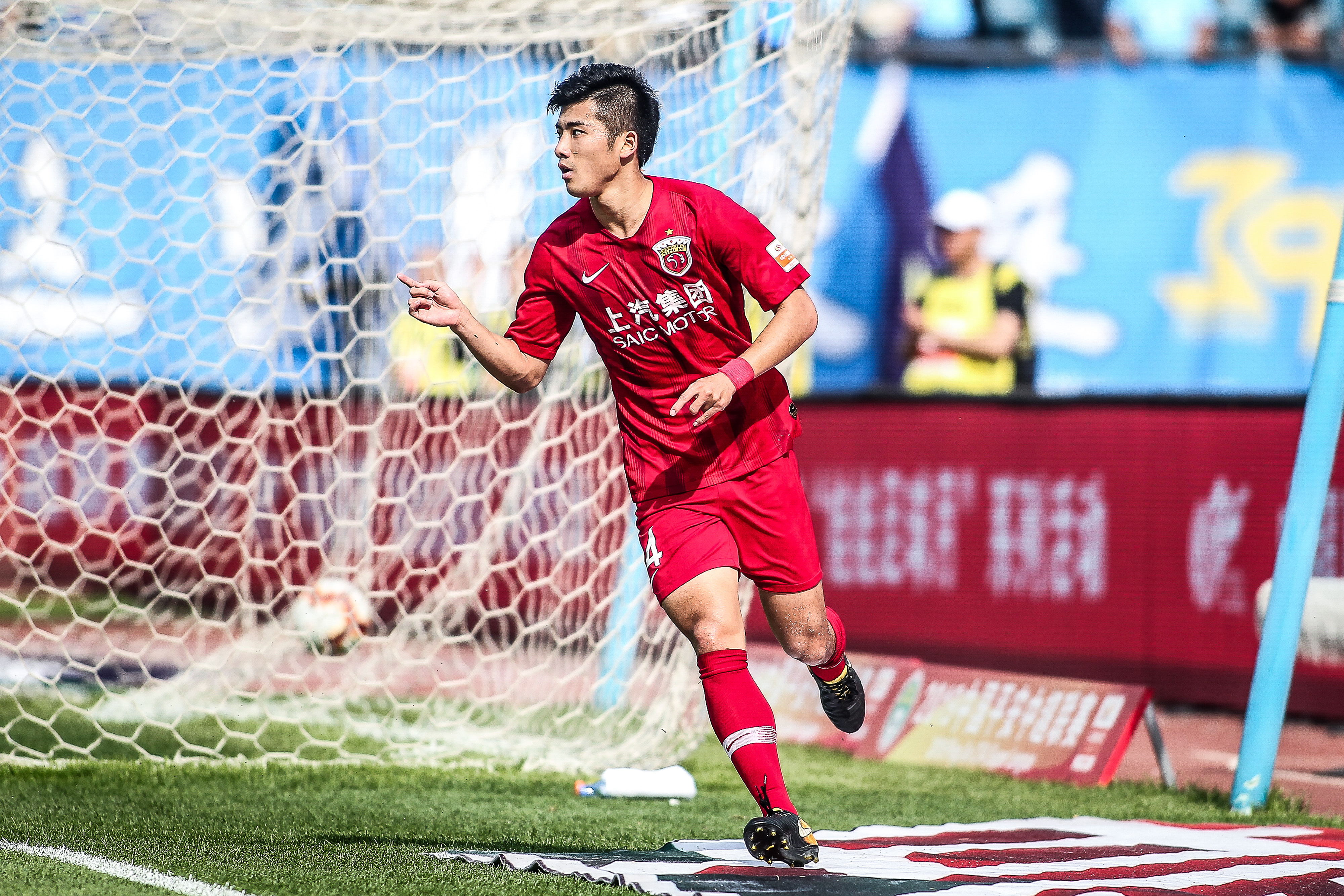 输国米后萨里称意大利裁判水平不够格，拉齐奥官方发声明澄清（不敌国米后萨里质疑意大利裁判执法水平，拉齐奥官方发布声明澄清）