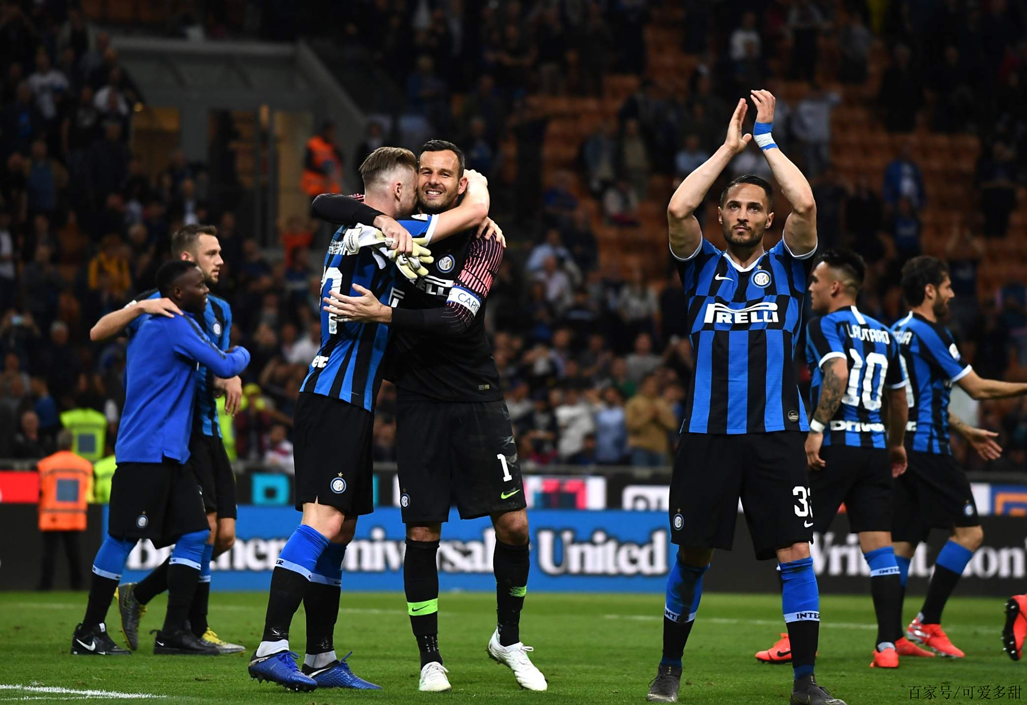 孔帕尼：不关注本菲卡与格雷罗的传闻，任何转会只会内部讨论