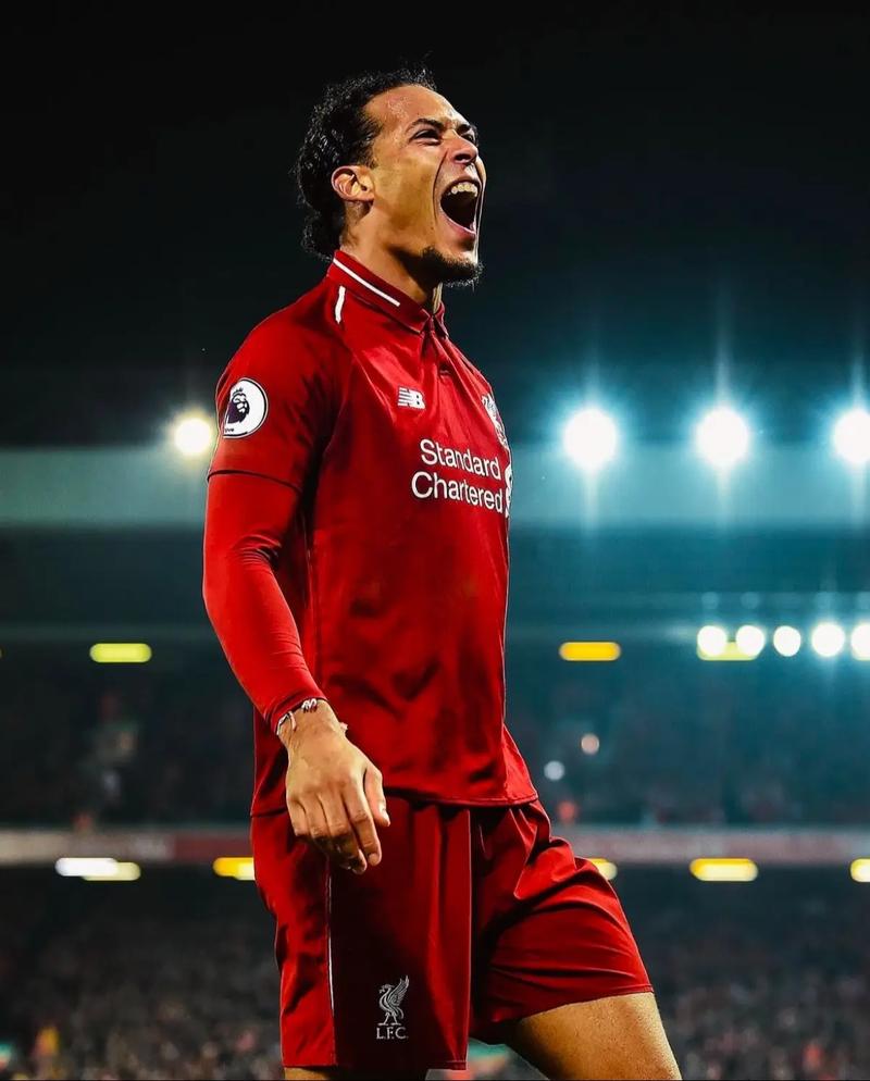 刘越：申花进攻变化少，斯卢茨基用人容易陷入“恶性循环”（刘越评申花：进攻变化不足，斯卢茨基用人或陷入恶性循环）