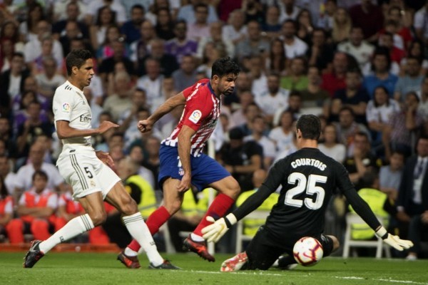 旧将佩内夫患肾癌需要手术，瓦伦西亚为其筹款（佩内夫罹患肾癌需手术，瓦伦西亚发起募捐）