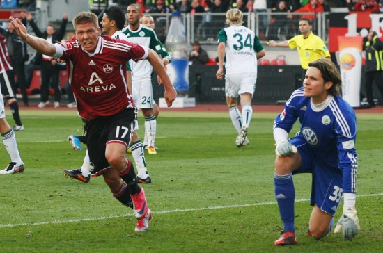 篮球篮网新援表现稳定