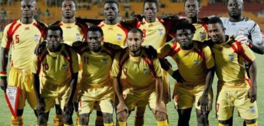 图赫尔谈C罗染红：希望我的球员们不要得红牌，这很重要（图赫尔评C罗红牌：希望队员避免被罚下，这非常关键）